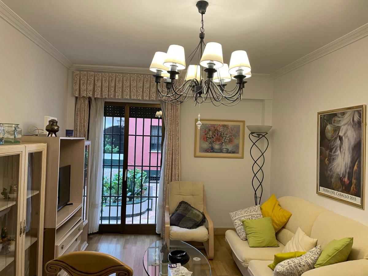 Junto A Casa Pilatos Appartement Sevilla Buitenkant foto
