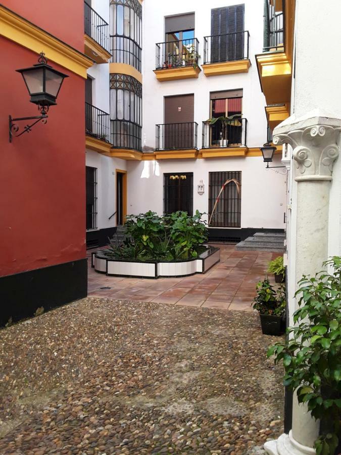 Junto A Casa Pilatos Appartement Sevilla Buitenkant foto
