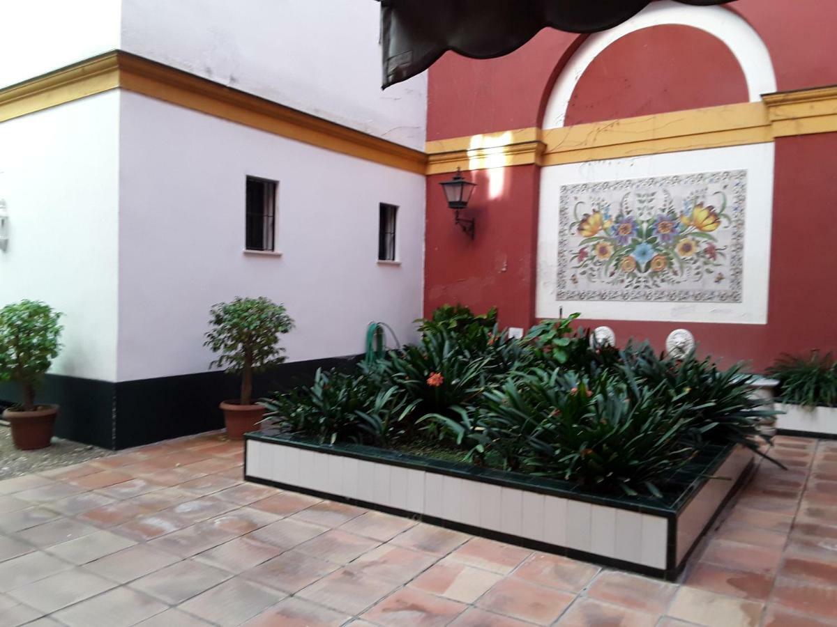 Junto A Casa Pilatos Appartement Sevilla Buitenkant foto