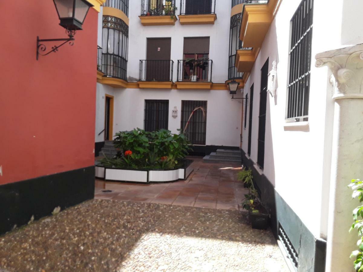Junto A Casa Pilatos Appartement Sevilla Buitenkant foto